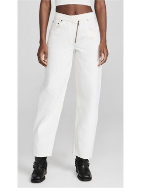 Frame Angled Zipper Long Barrel Jeans in Ecru Size 27